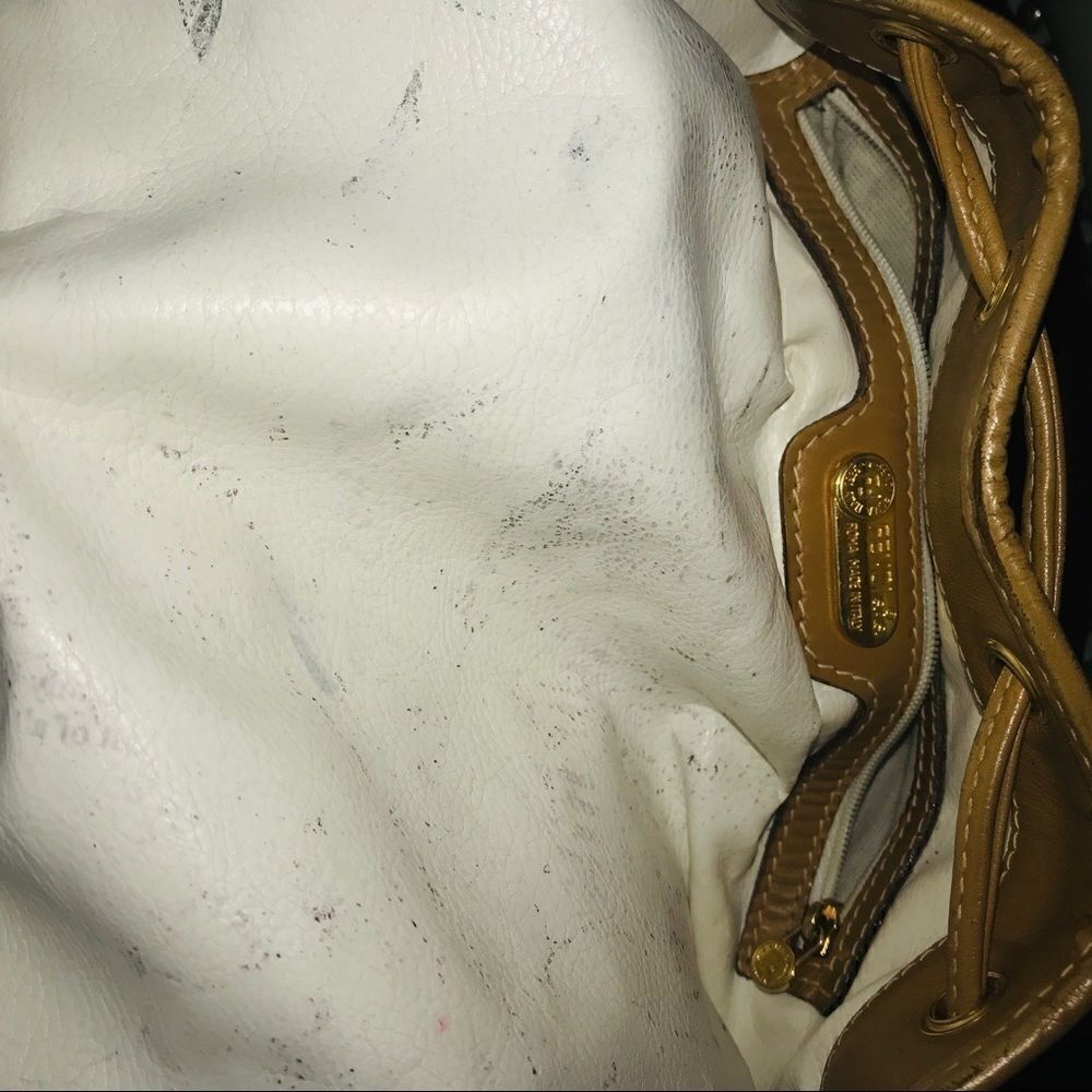Fendi—White & Tan Bucket Shoulder Bag - Picture 7 of 16